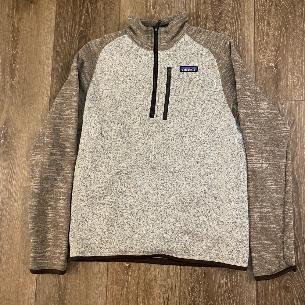 Patagonia 1/4 zip fleece- men’s small (brown/tan